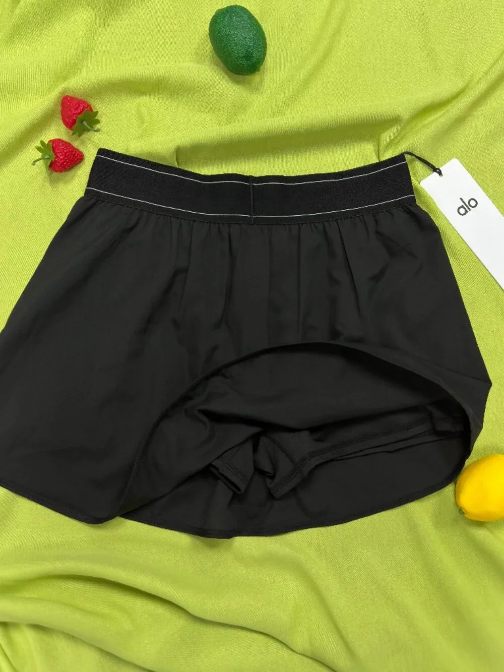 ALO Yoga cute black such
